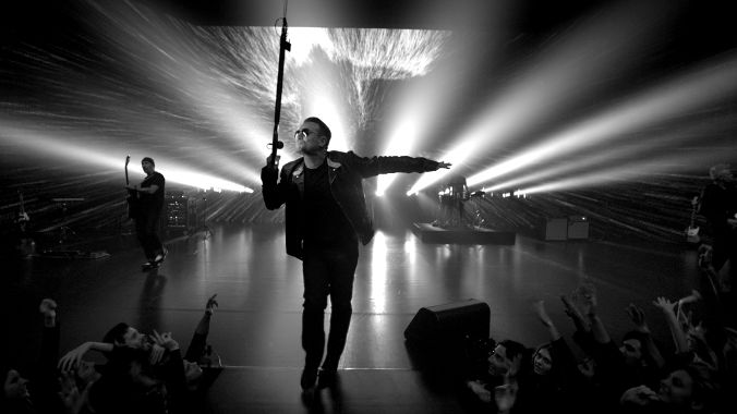 U2 Invisible thumbnail
